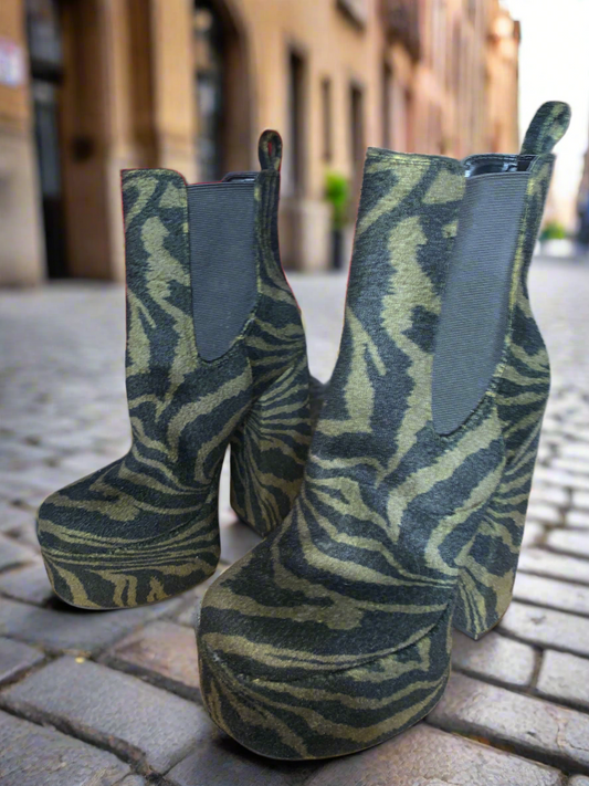 Shamira boots from Jessica Simpson