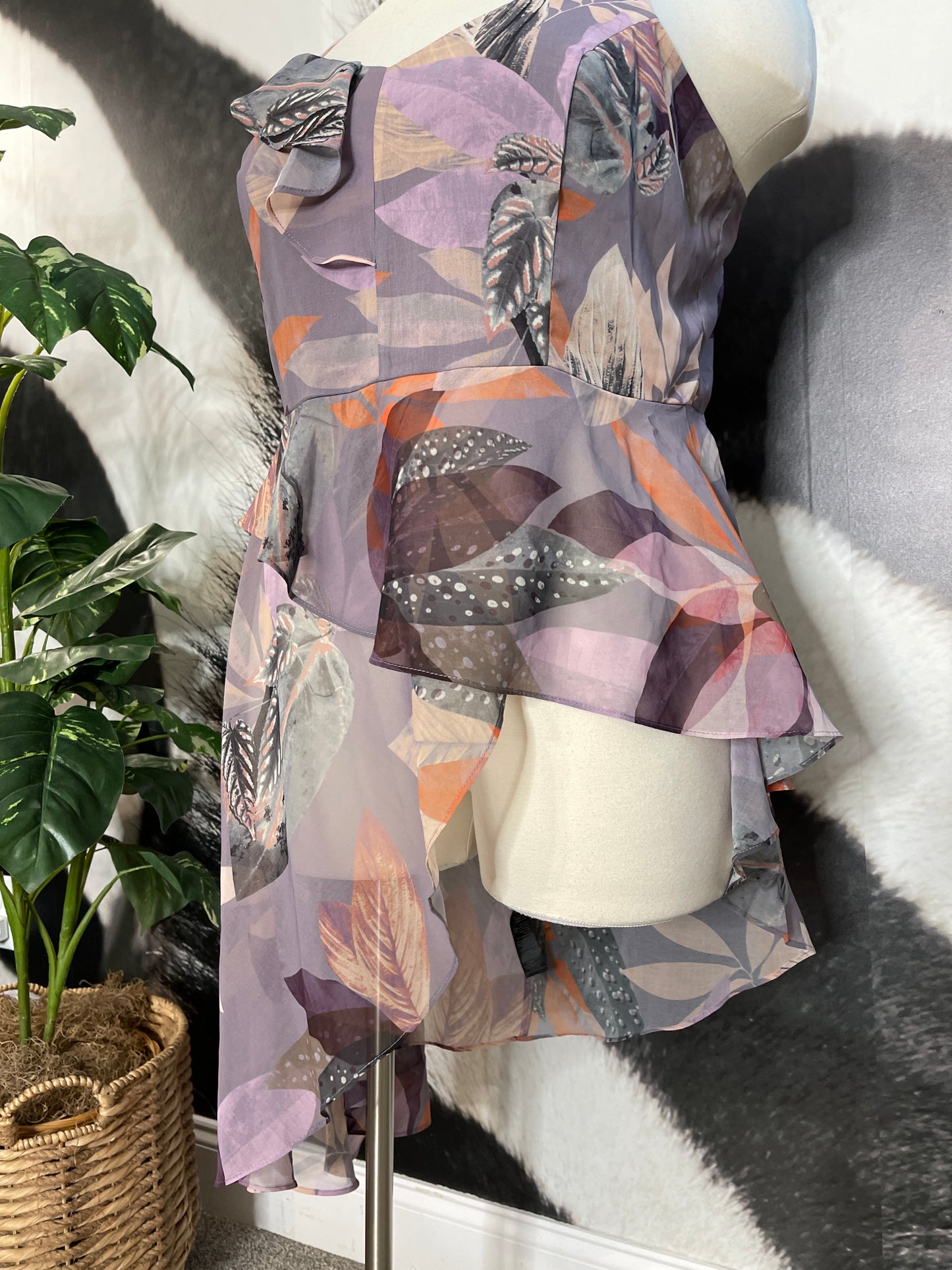 High Low Flirty Floral Top