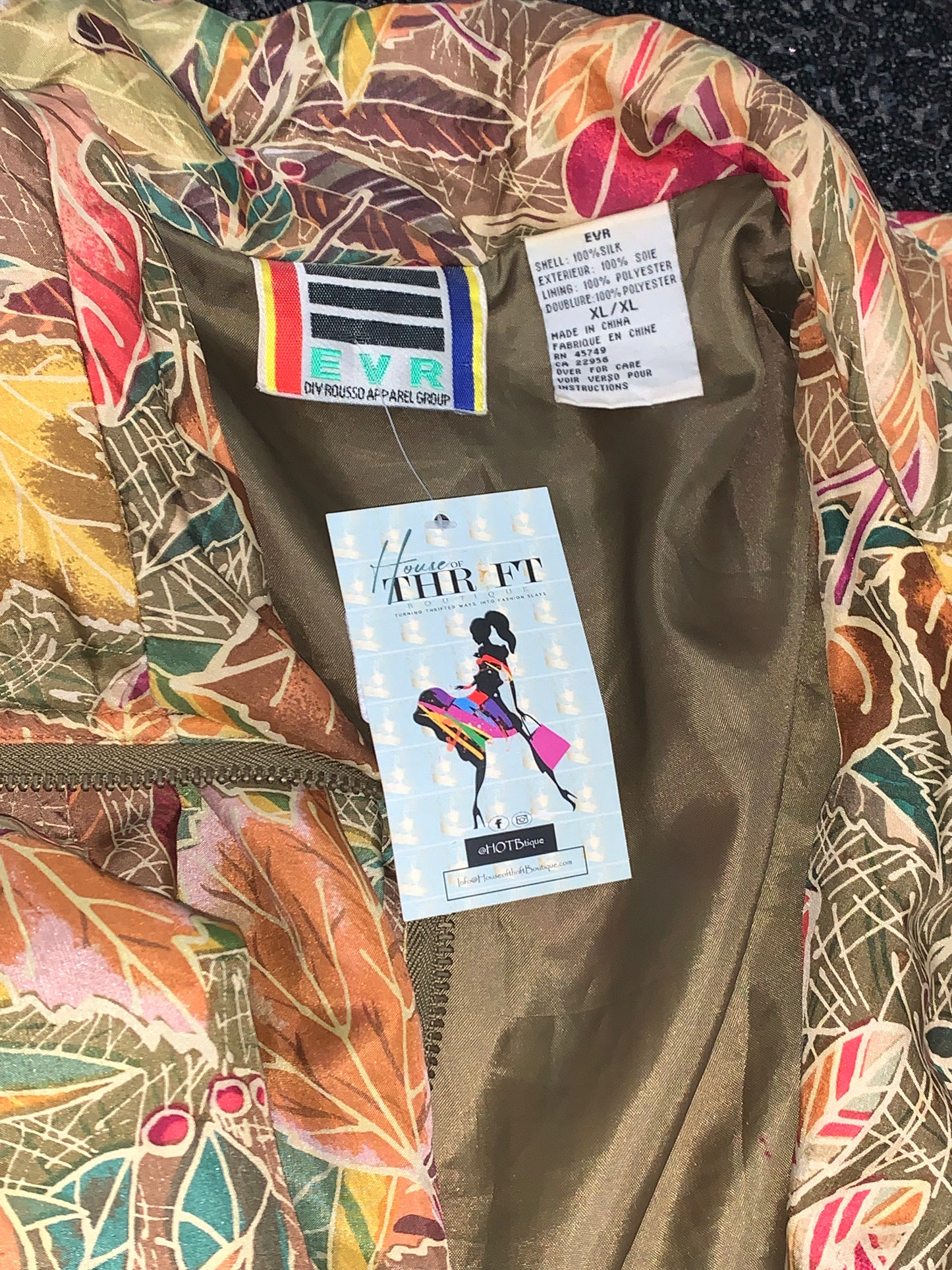 Vntg. Multicolor & Floral Silk Bomber Jacket