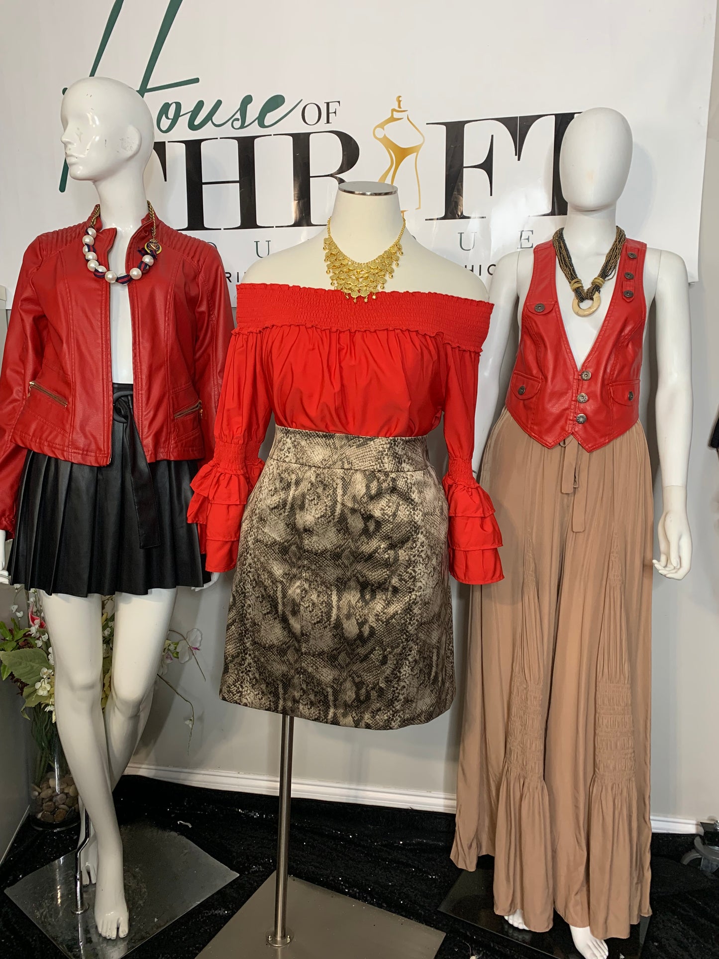 HOT LIVE Sale