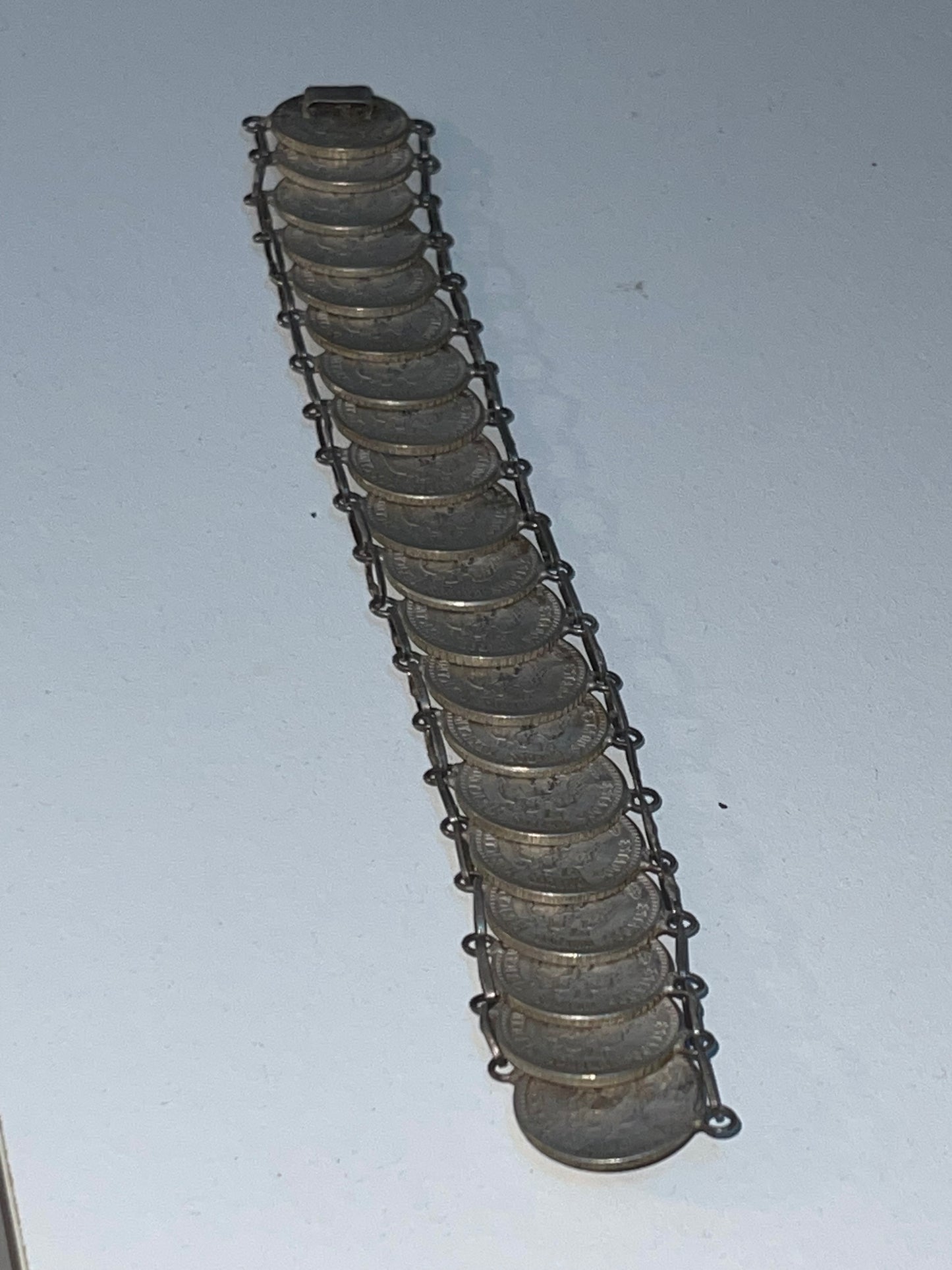 Vntg. Coin Bracelet (silver)