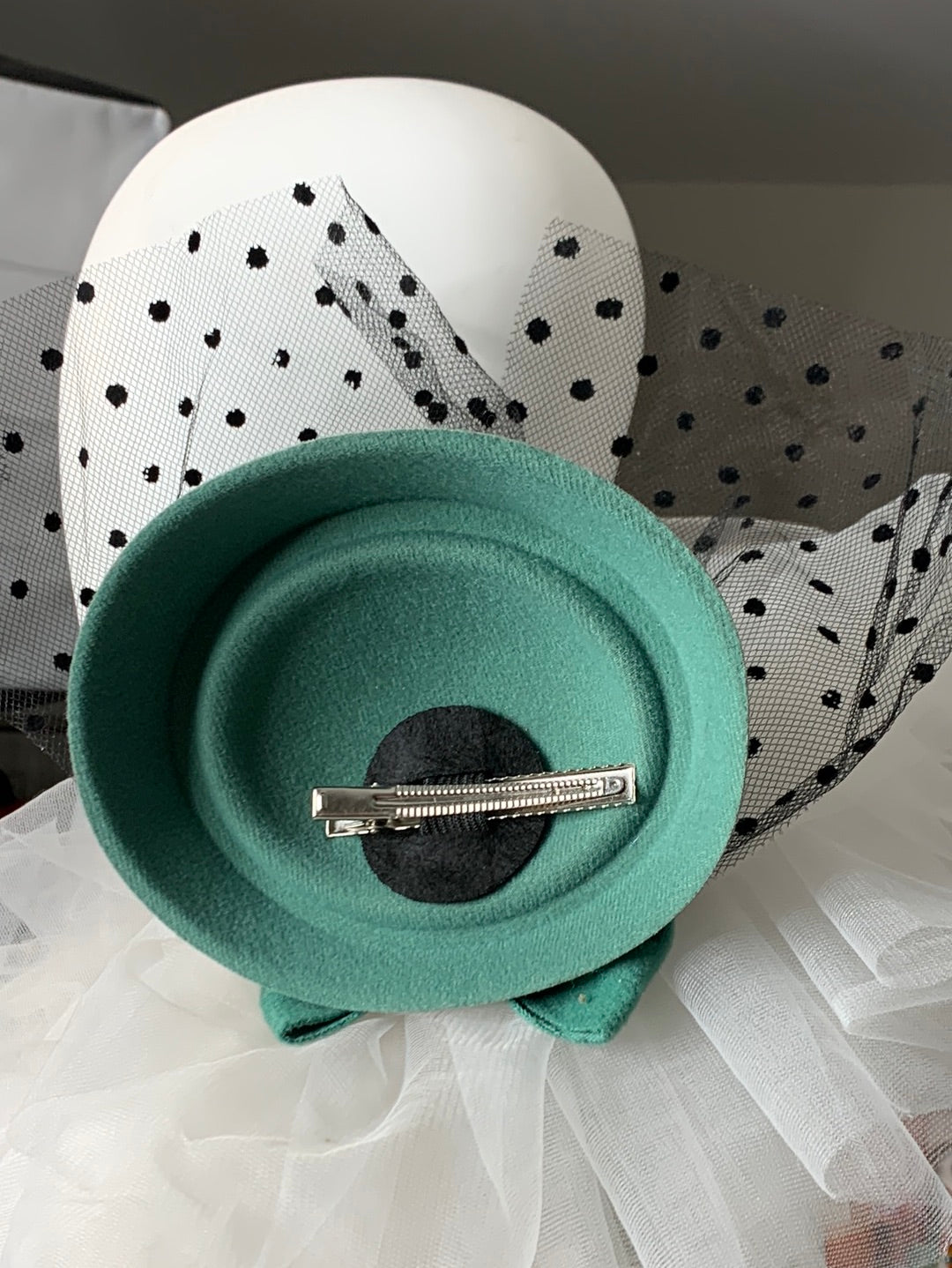 Vntg. Mint Grn. Fascinator