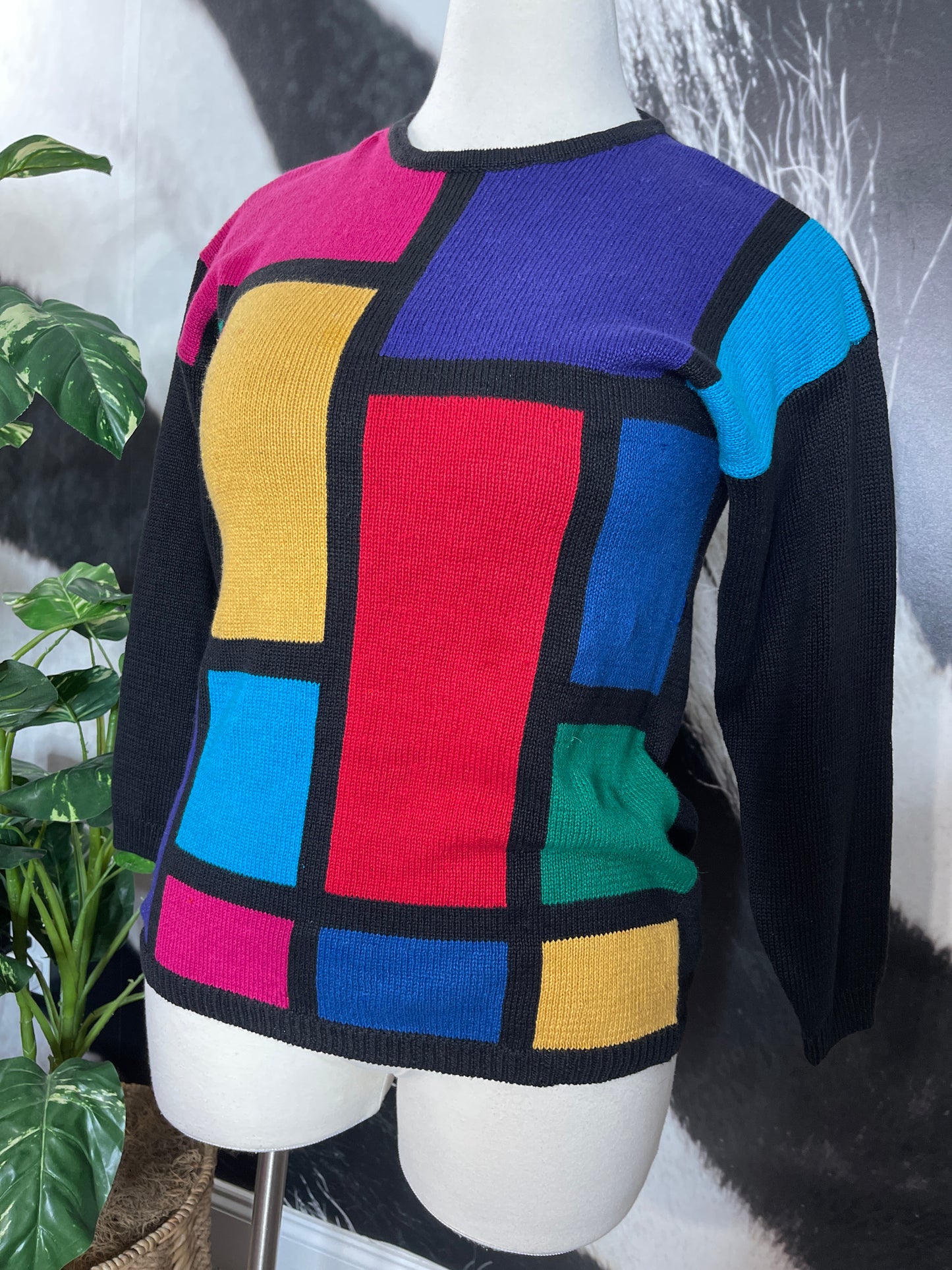 Vntg. Marnie West Color block Sweater