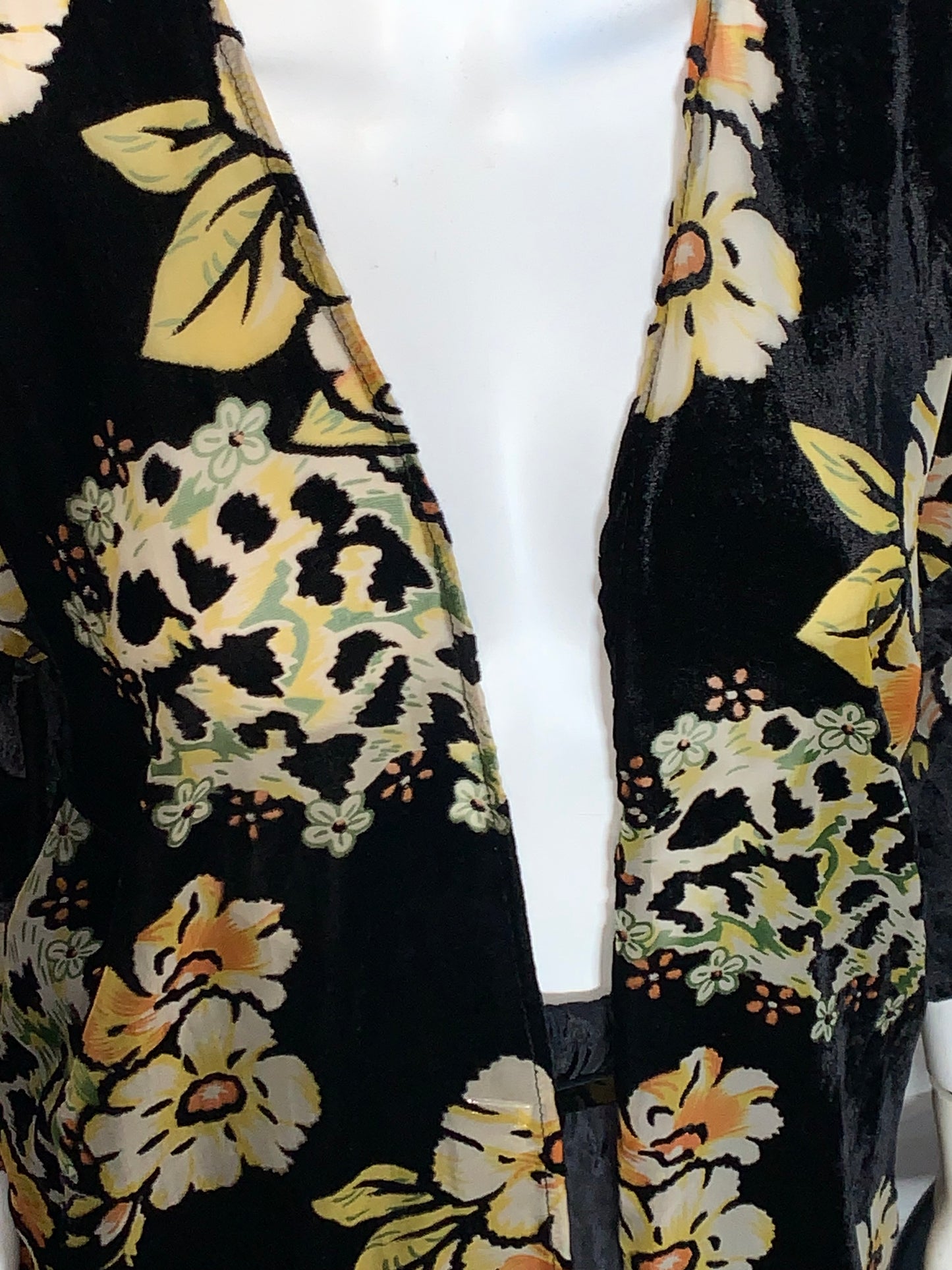 Woven Heart Velvet Open Front Kimono