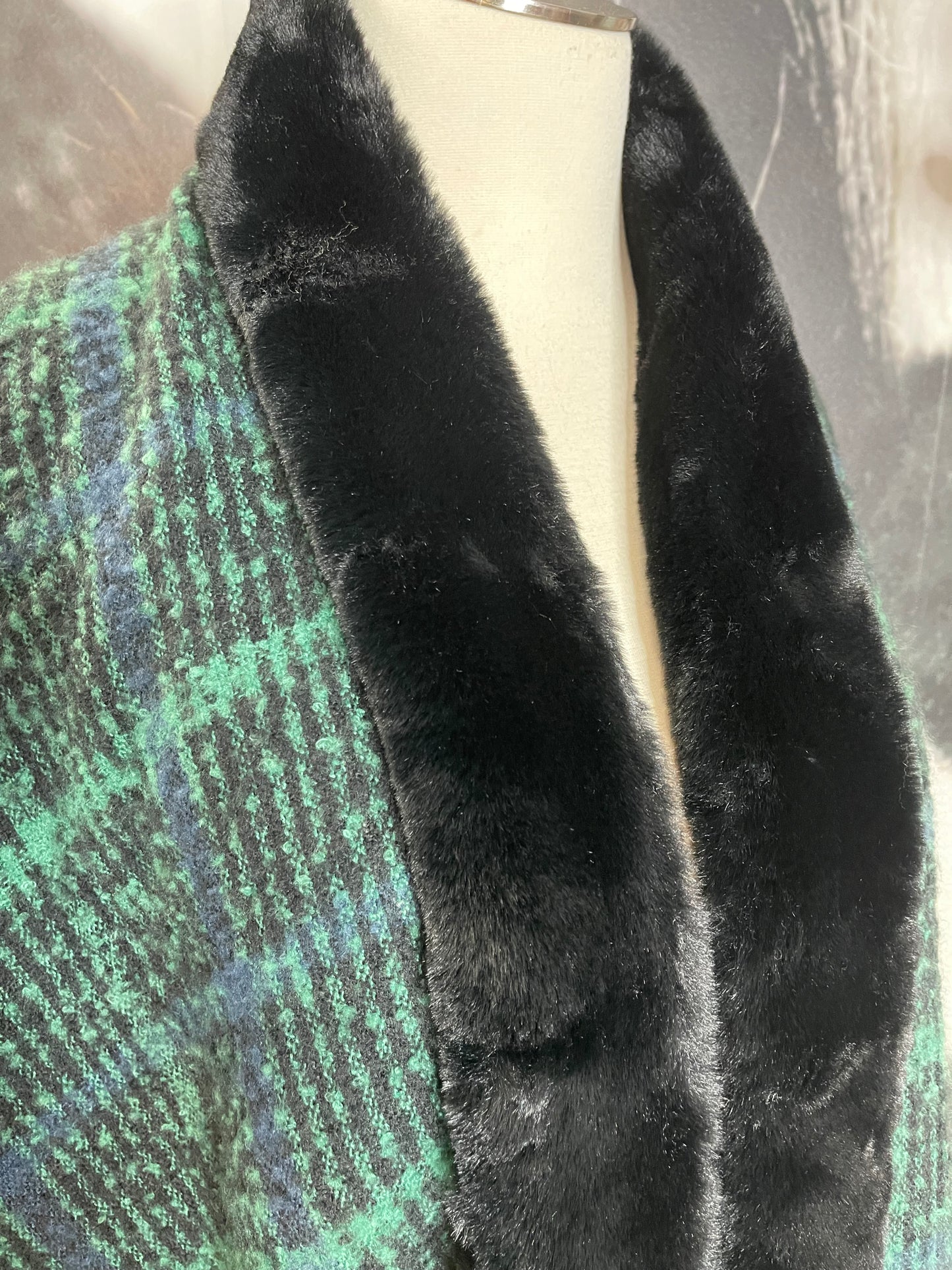 Faux Fur Plaid Shaw NWT