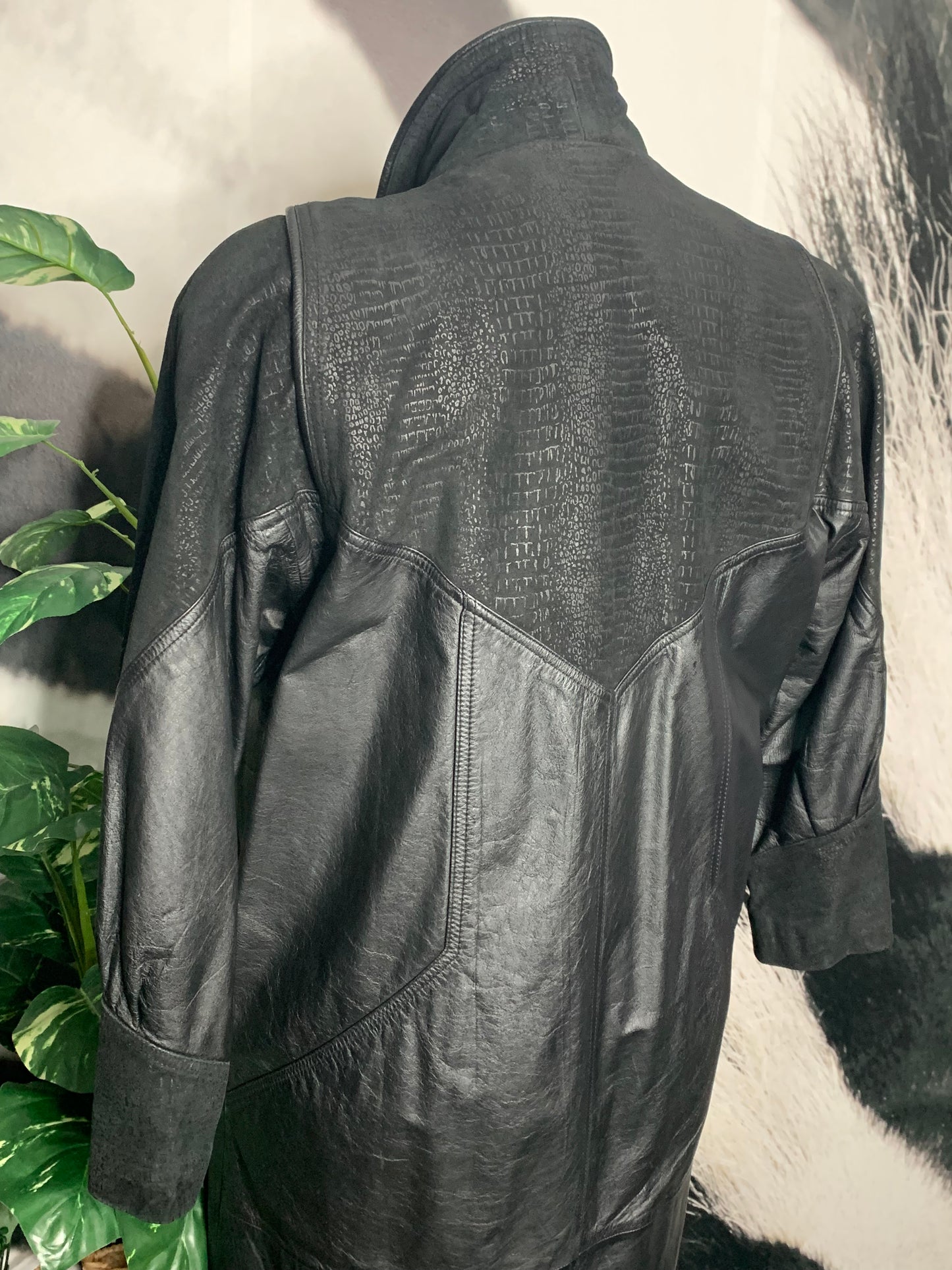 Vintage G-III High Quality Leather Jacket