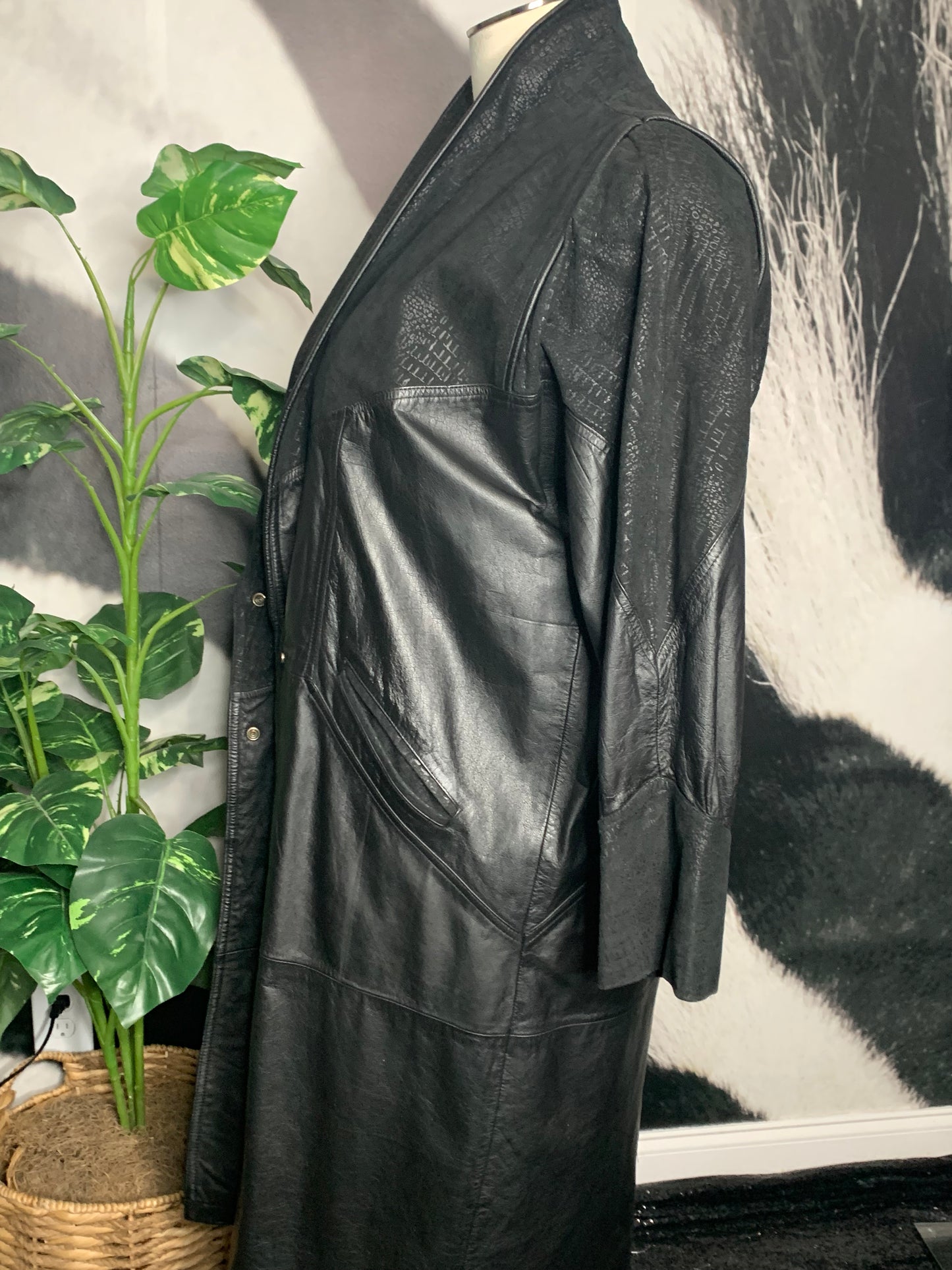 Vintage G-III High Quality Leather Jacket