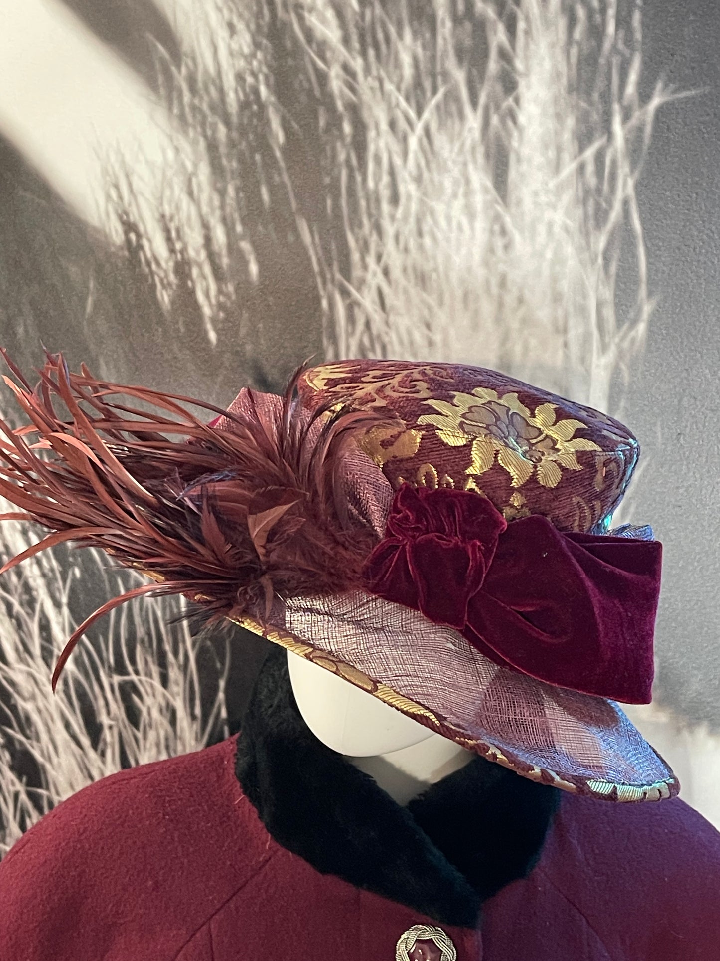 NWT Vntg. Place Suit Deluxe Hat