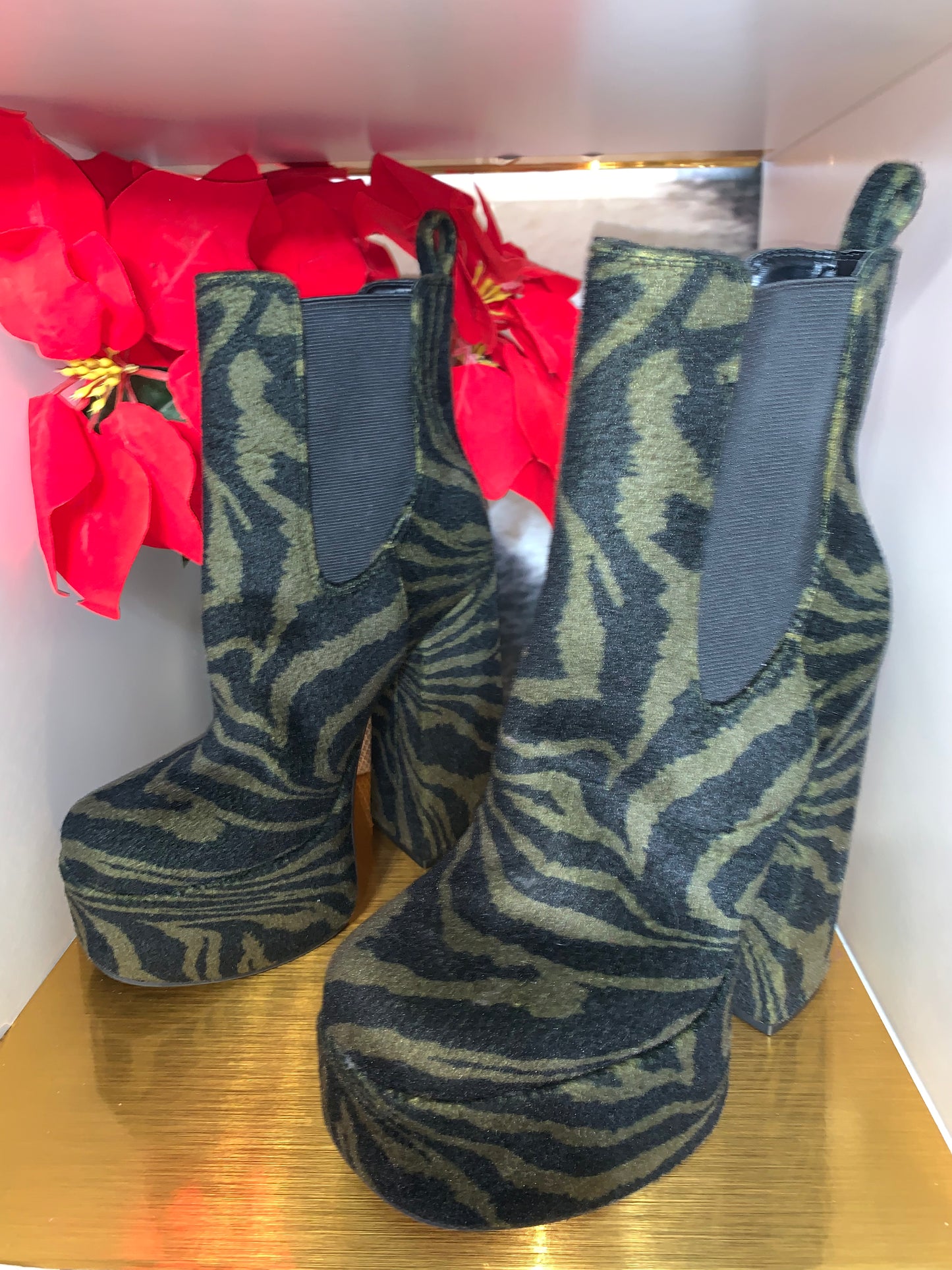 Shamira boots from Jessica Simpson