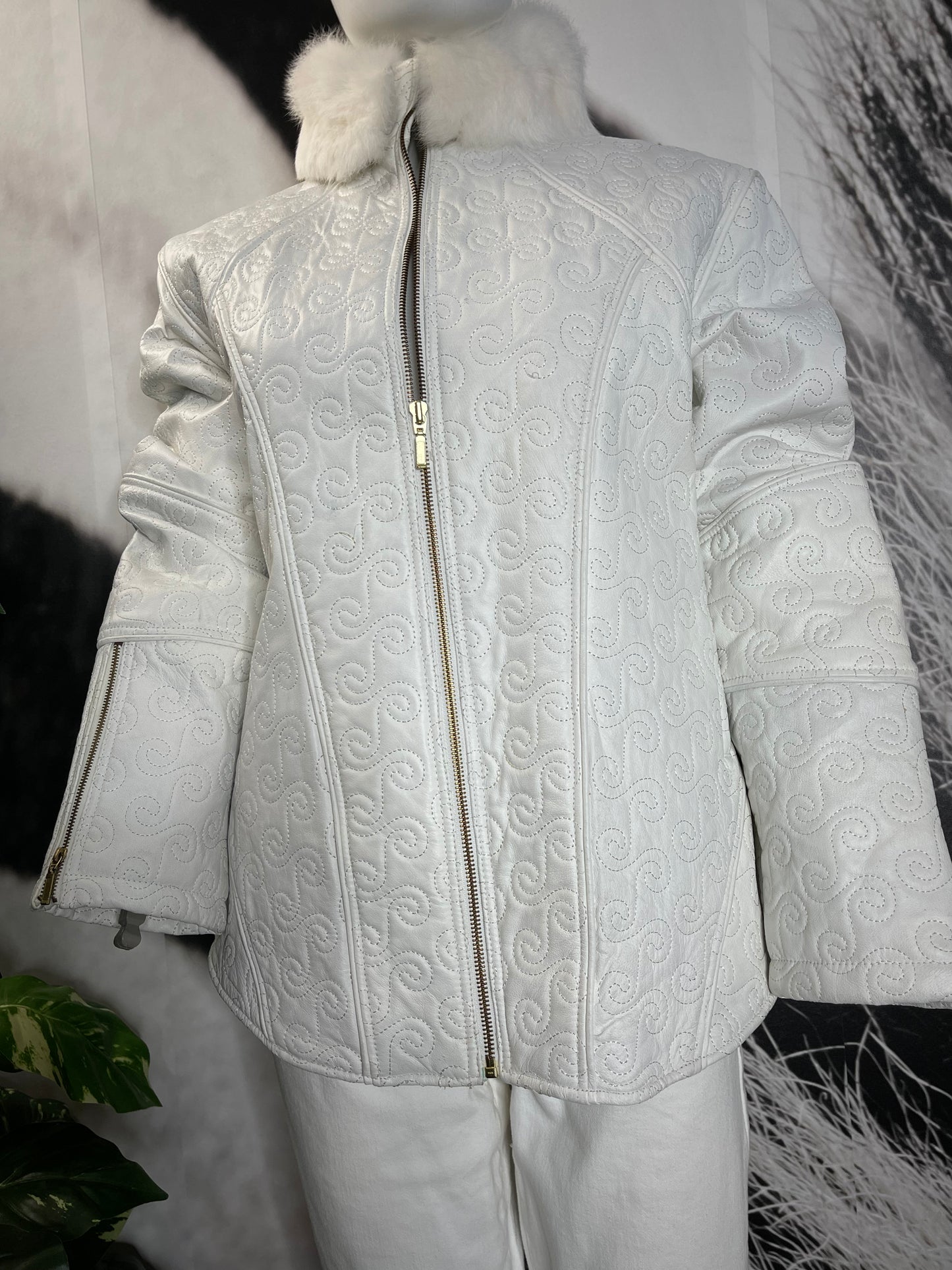 Che Bella white leather jacket
