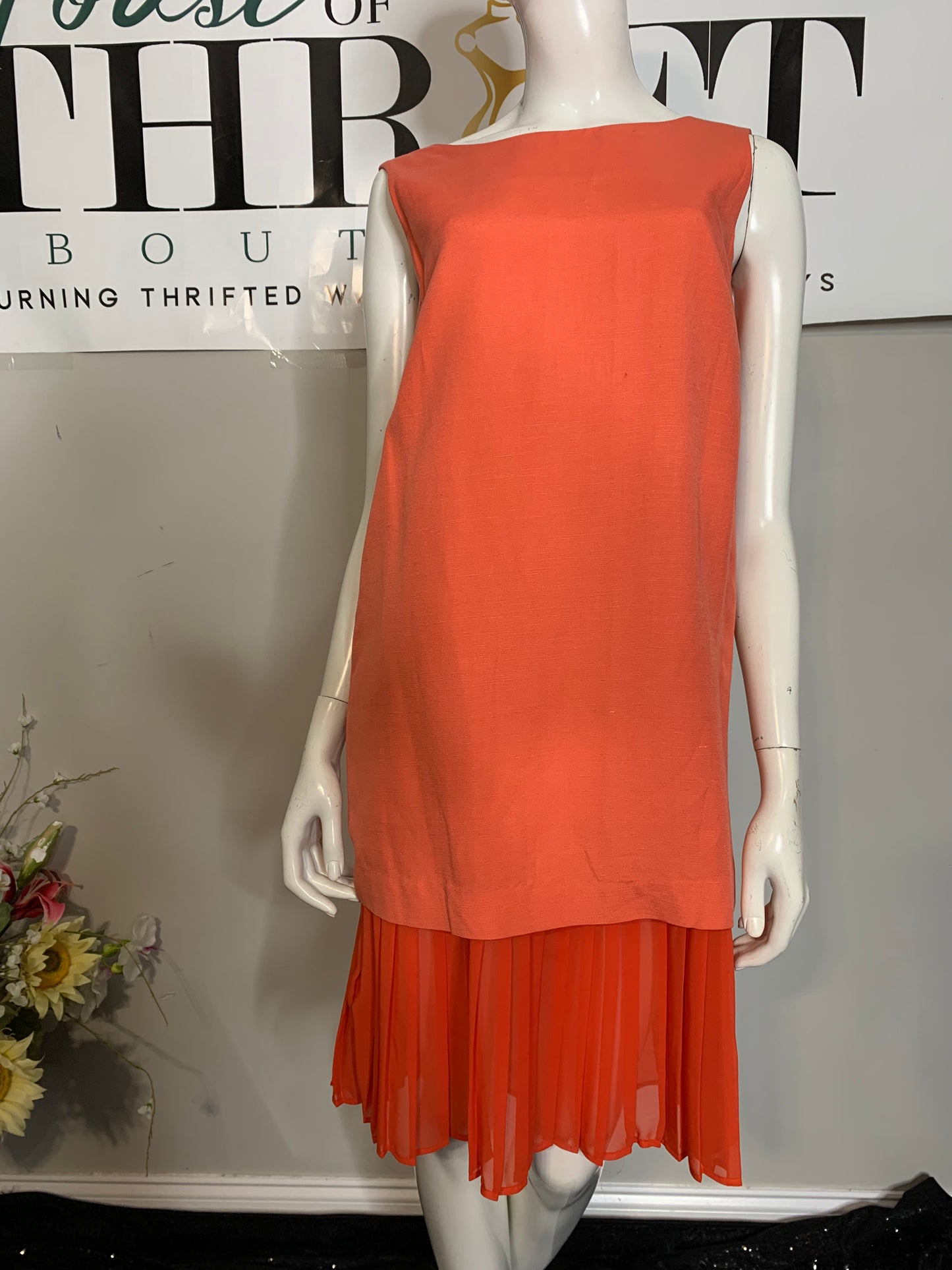 D. Von Fitsenbirge Pleated Hem Shift Dress
