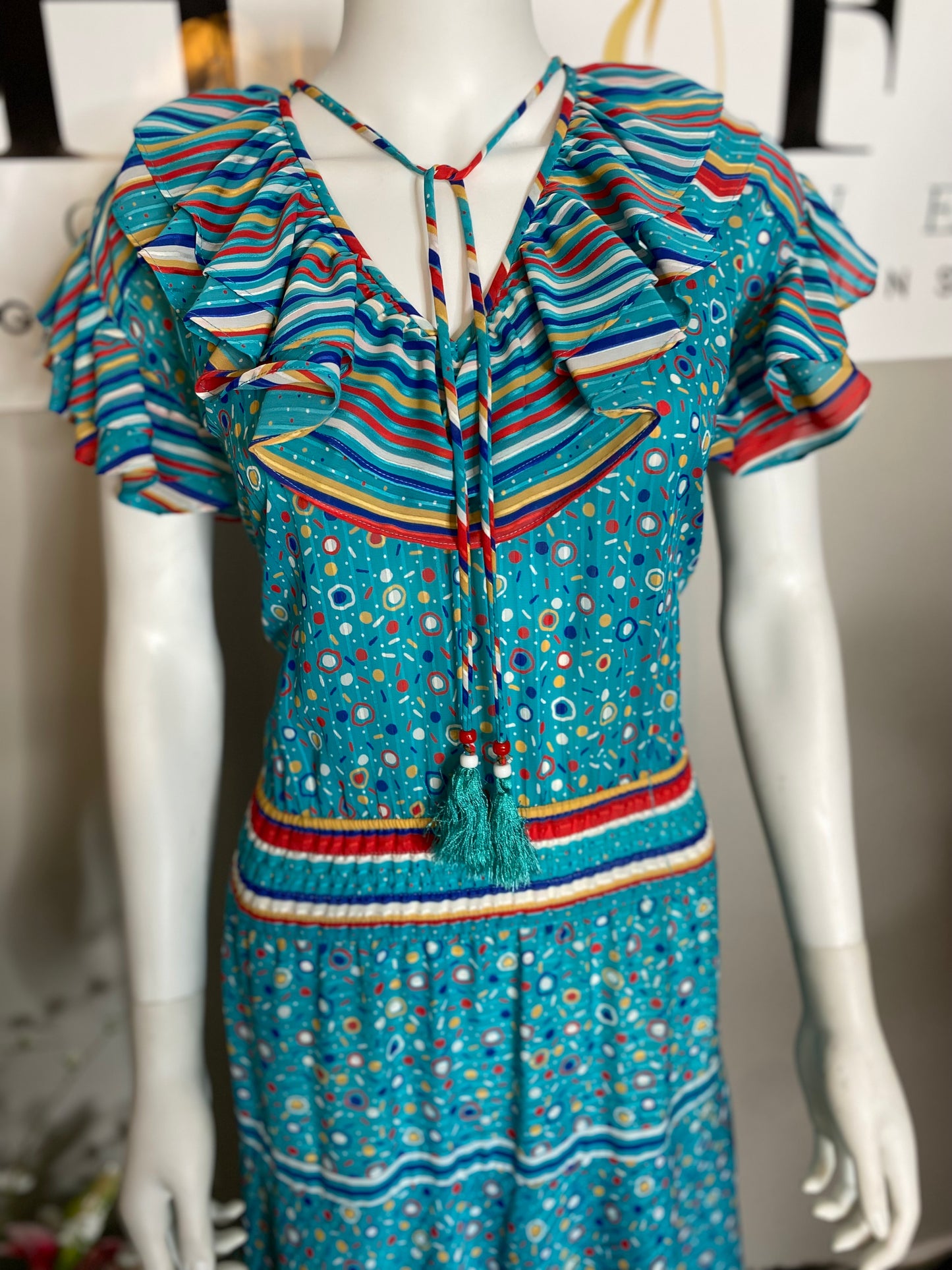 D. Fres Vintage Dress